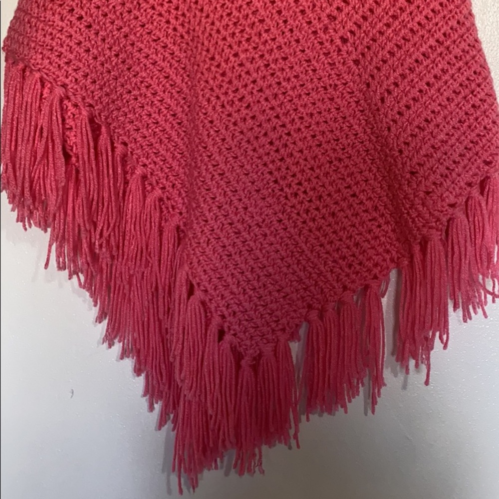 Pink shawl - Picture 2 of 2